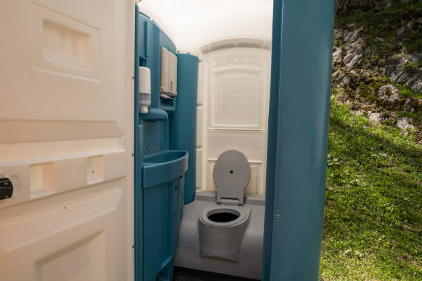 Best Standard Portable Toilet Rental  in Old Orchard, PA